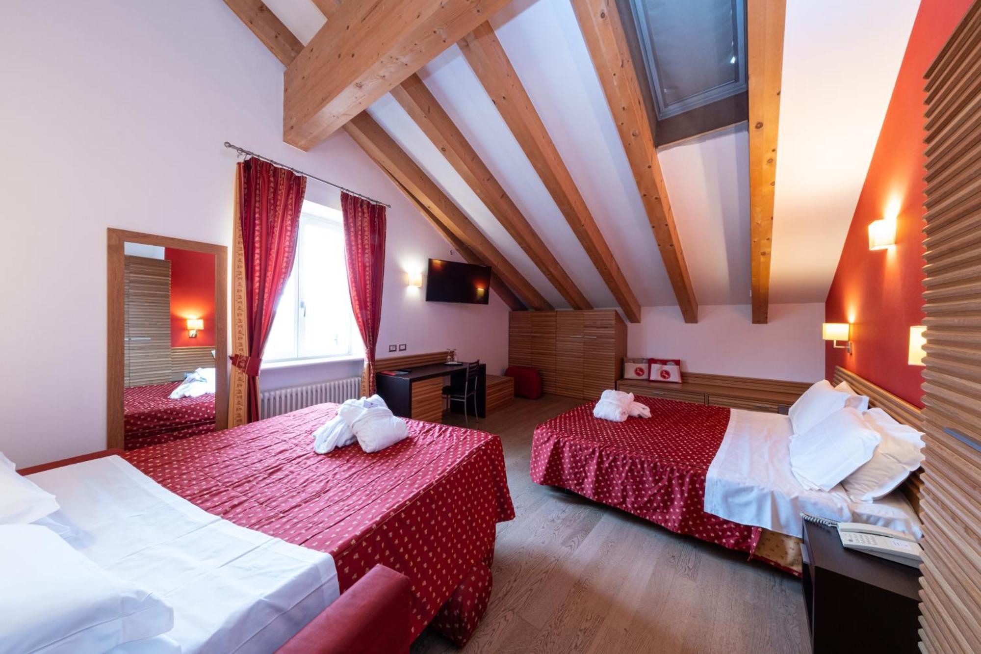 Albergo Cavallino Bianco Rumo Exterior photo