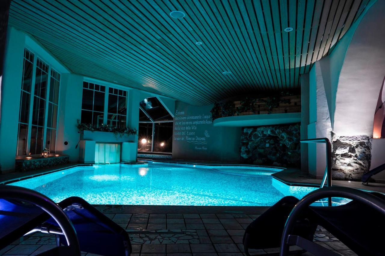 Albergo Cavallino Bianco Rumo Exterior photo